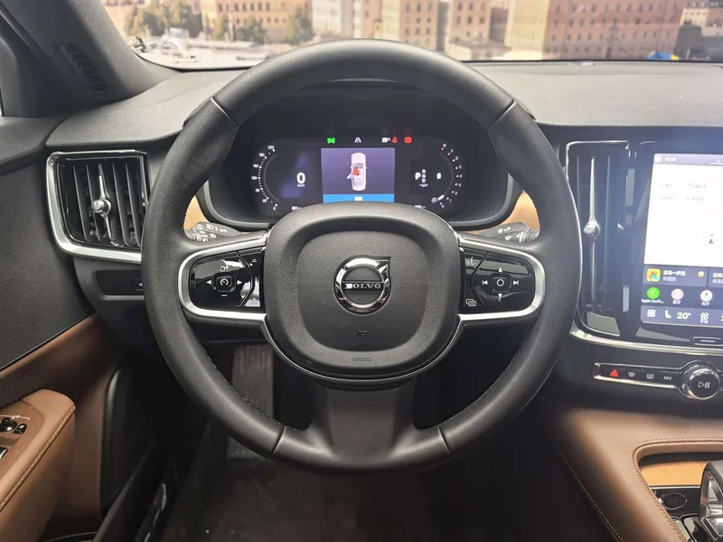 Volvo S90 — фото 4