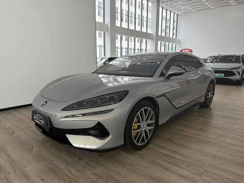 Denza Z9GT — фото 1