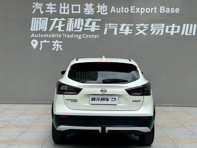 Nissan Qashqai — фото 4