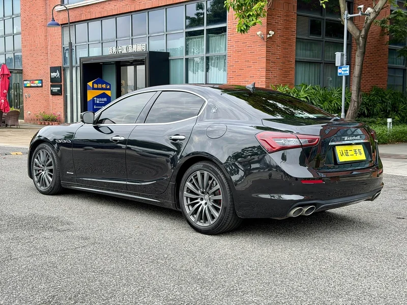 Maserati Ghibli — фото 3