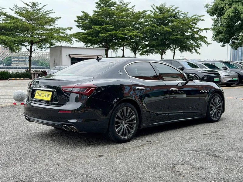 Maserati Ghibli — фото 5