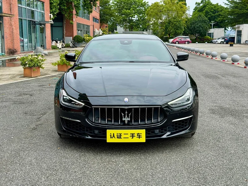 Maserati Ghibli — фото 8
