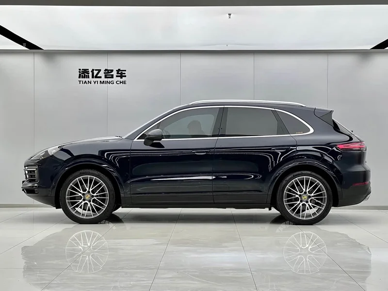 Porsche Cayenne — фото 3