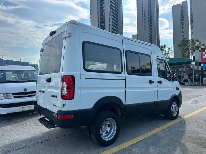 Iveco Baodi — фото 3