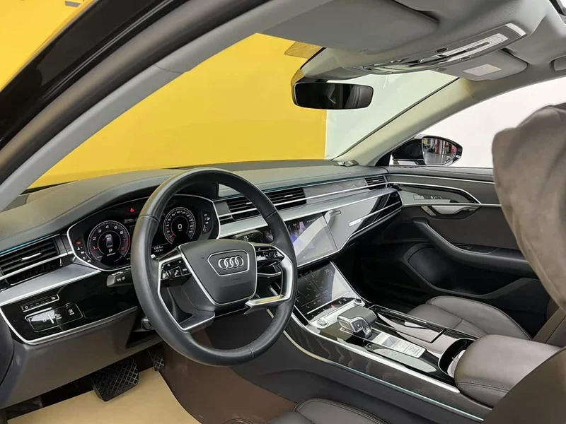 Audi A8 — фото 33