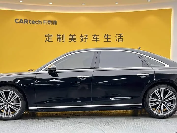 Audi A8 — фото 6