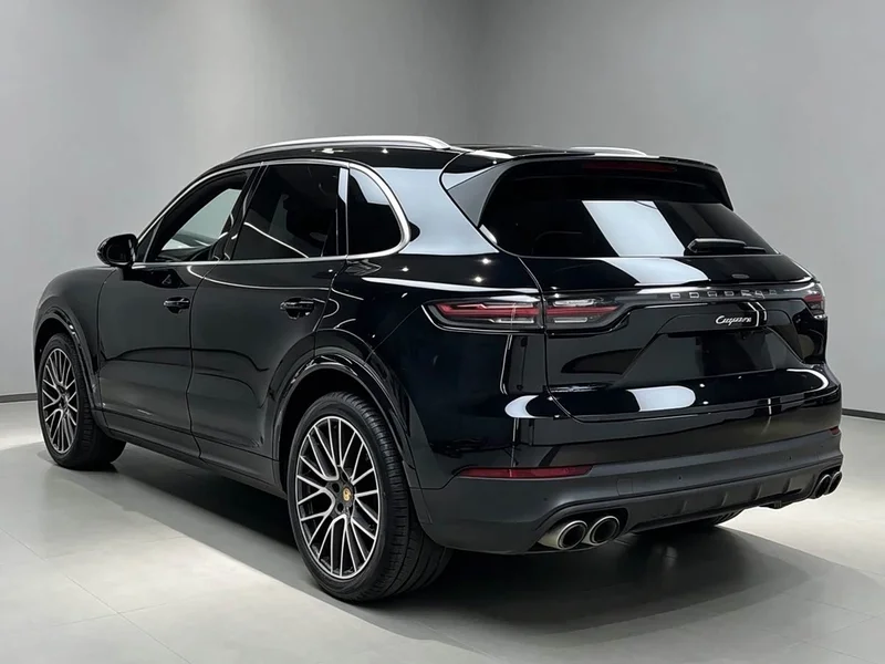 Porsche Cayenne — фото 6