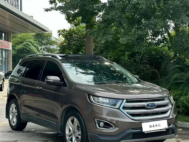Ford Edge — фото 3