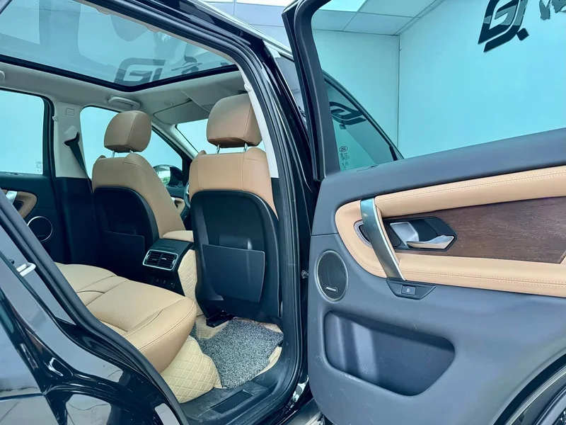 Land Rover Discovery — фото 11