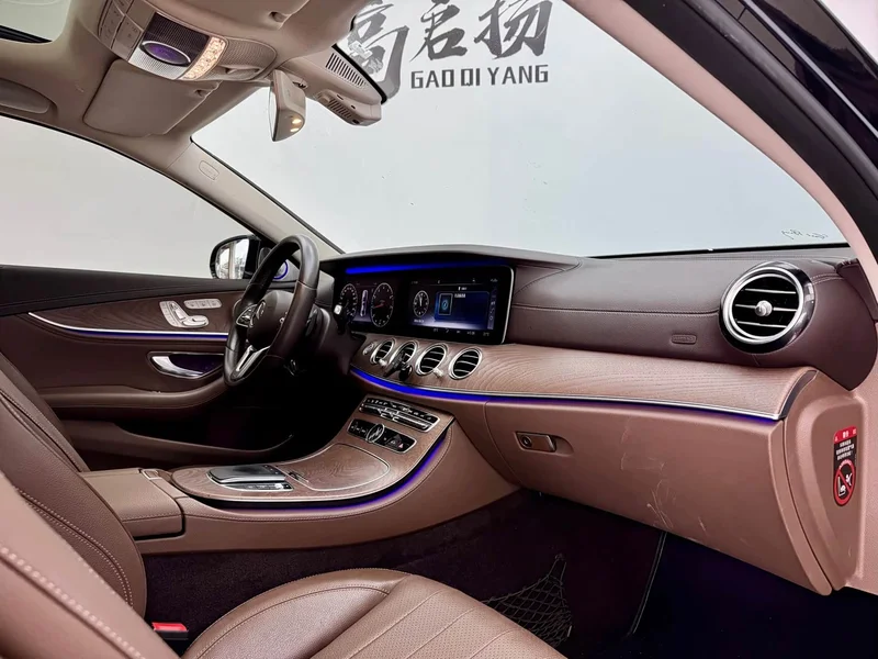 Mercedes-Benz E-Class — фото 17
