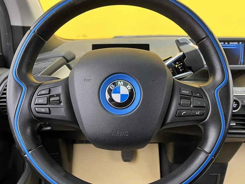 BMW i3 — фото 15
