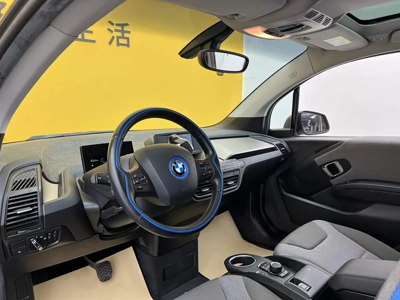 BMW i3 — фото 27