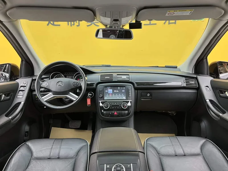 Mercedes-Benz R-Class — фото 15