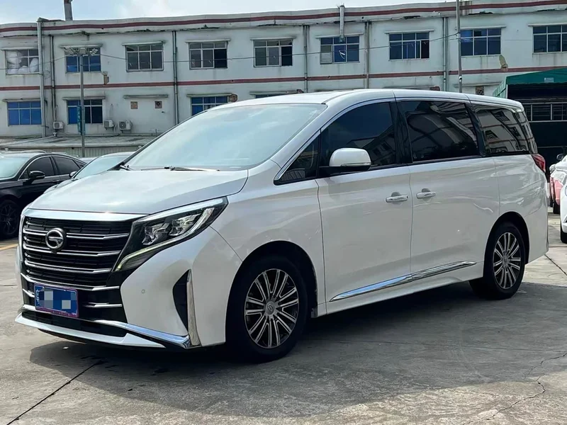 GAC Trumpchi M8