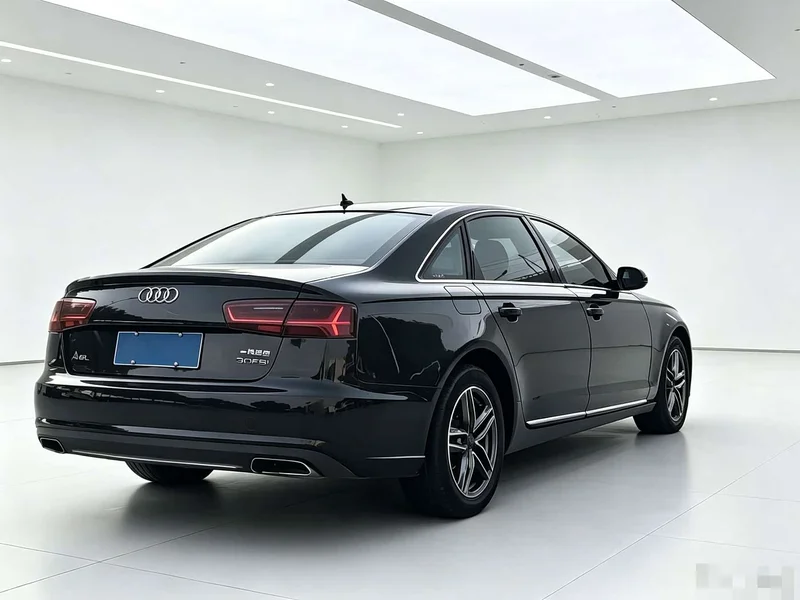 Audi A6L — фото 9