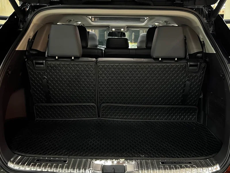 Toyota Highlander — фото 13