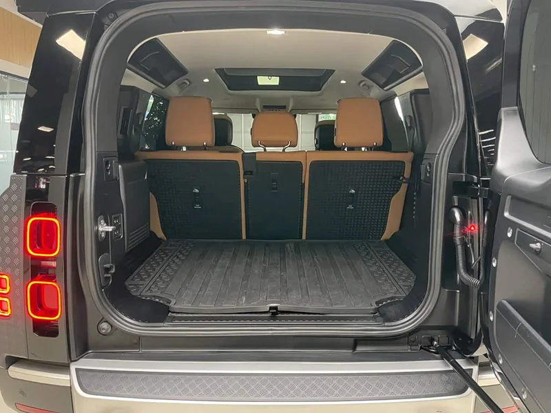 Land Rover Defender — фото 31