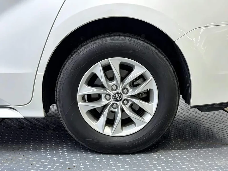 Skoda Roomster — фото 15