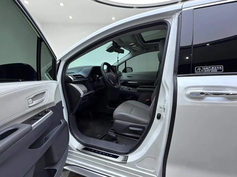 Skoda Roomster — фото 17