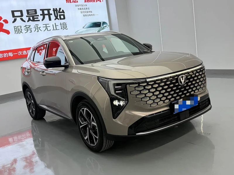 Changan CS55PLUS — фото 3