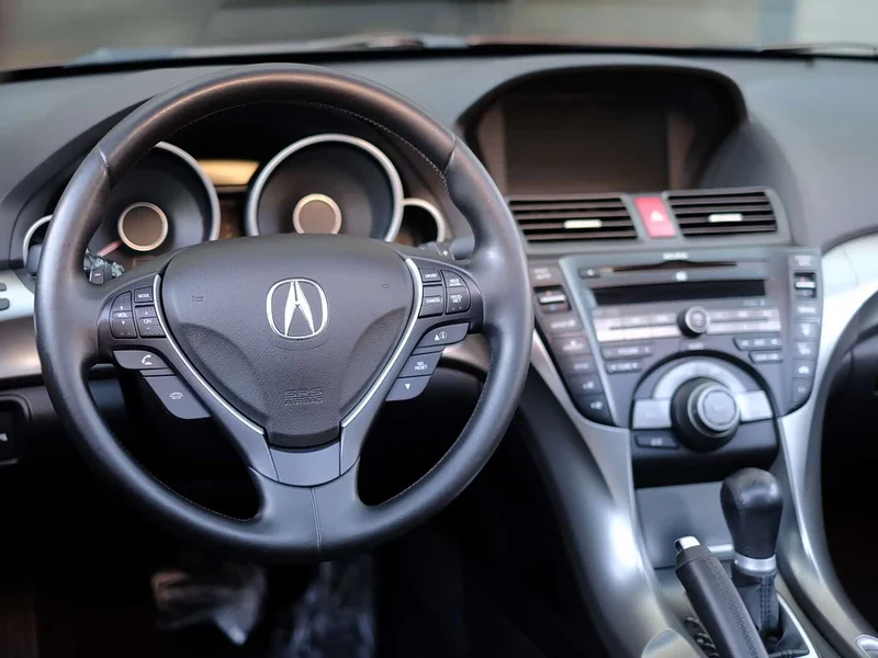 Acura TL — фото 25