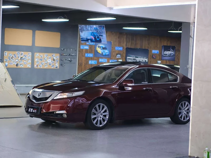 Acura TL — фото 3