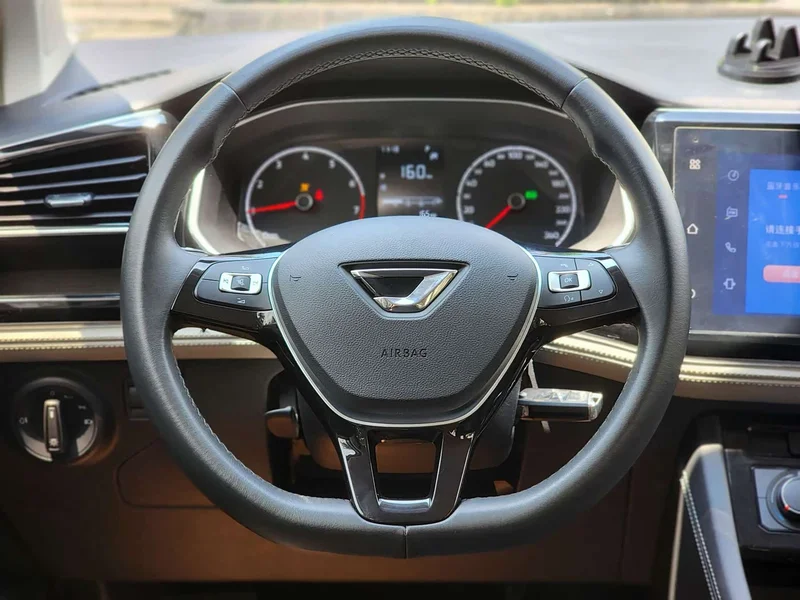 Jetta VS5 — фото 14
