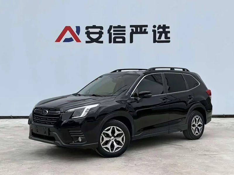 Subaru Forester — фото 1