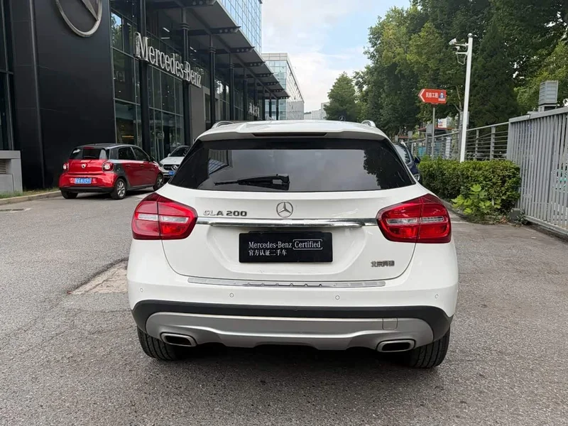 Mercedes-Benz GLA — фото 6