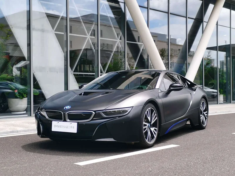 BMW i8 — фото 6