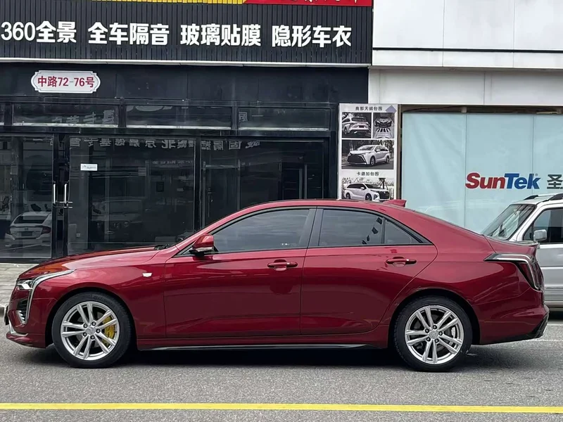 Cadillac CT4 — фото 2