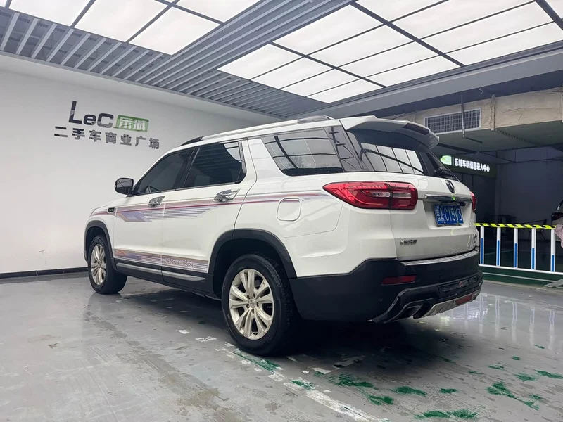 Changan CS95 — фото 15