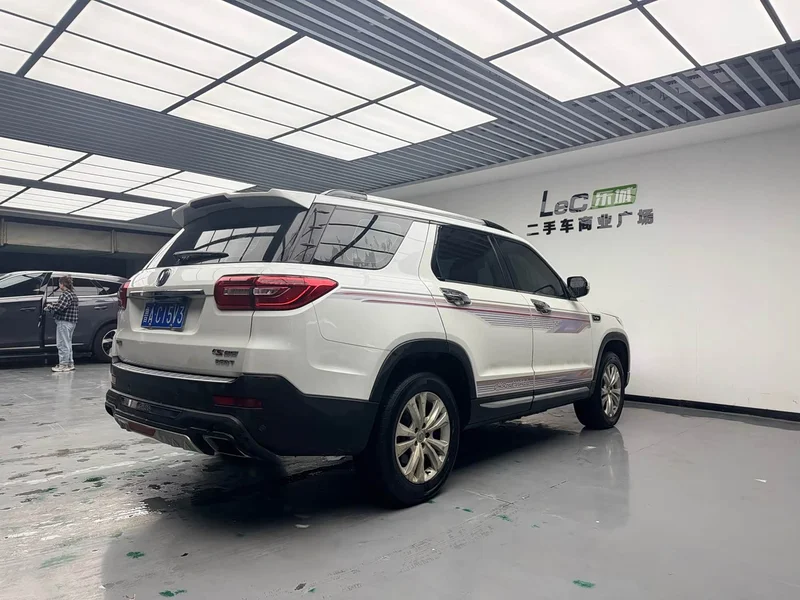 Changan CS95 — фото 16