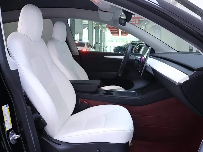 Tesla Model Y — фото 21