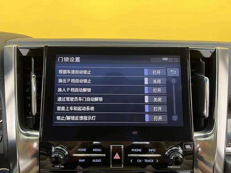 Toyota Vellfire — фото 28