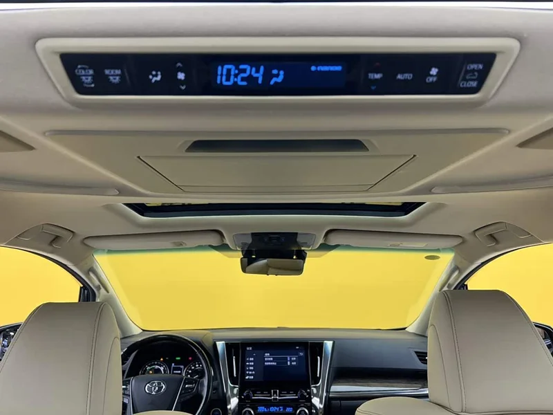 Toyota Vellfire — фото 42