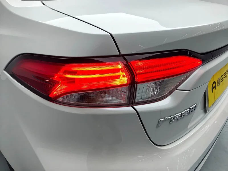 Toyota Levin — фото 11