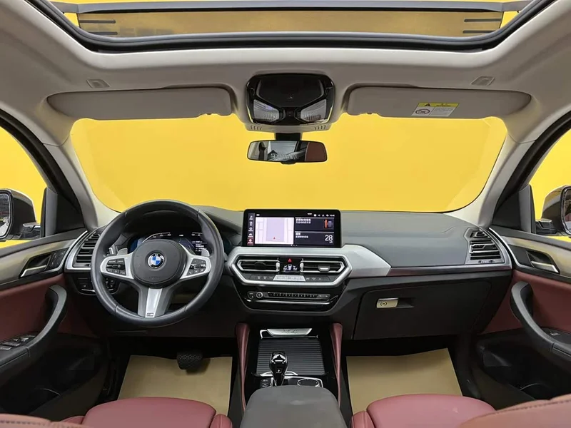 BMW X4 — фото 14