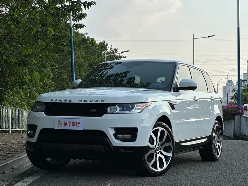 Land Rover Range Rover — фото 1