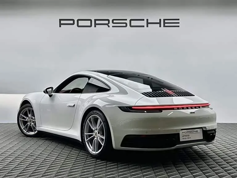 Porsche 911 — фото 6