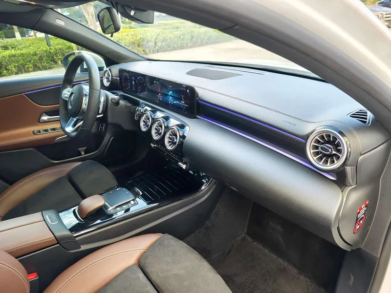 Mercedes-Benz A-Class — фото 17