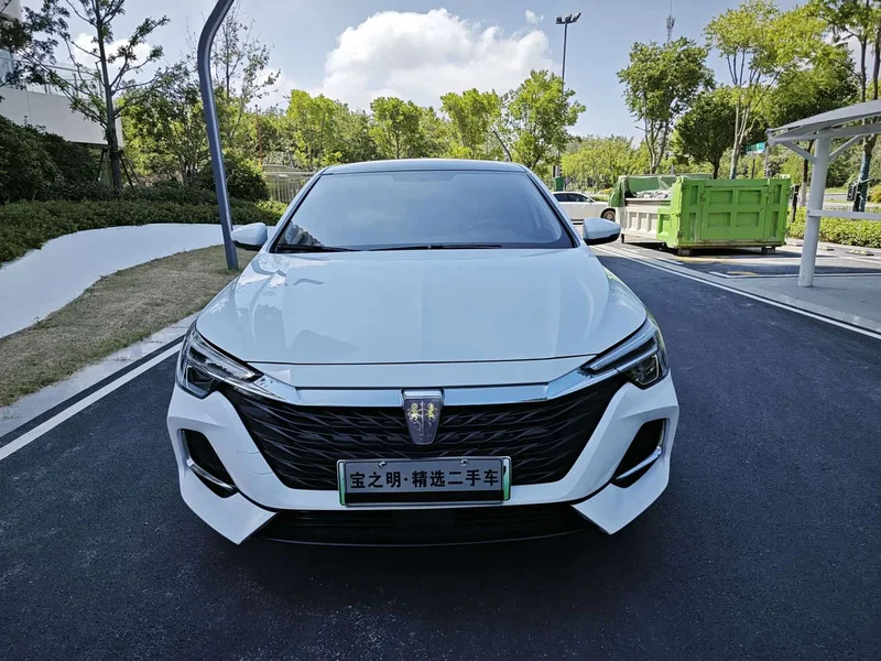 Roewe i6 MAX New Energy — фото 2