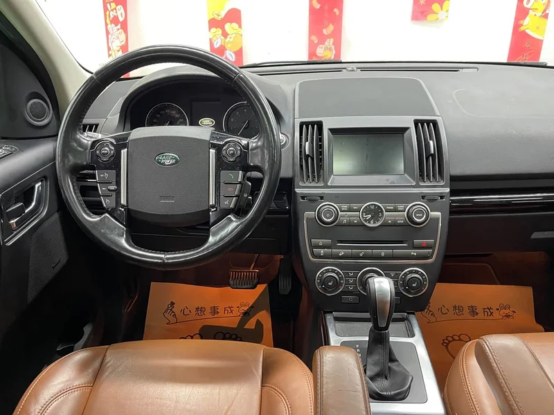 Land Rover Freelander 2 — фото 11
