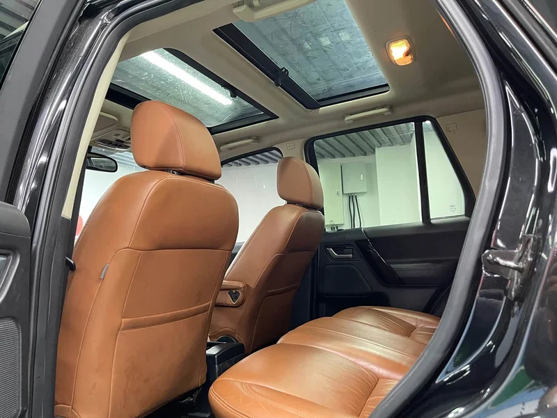 Land Rover Freelander 2 — фото 21