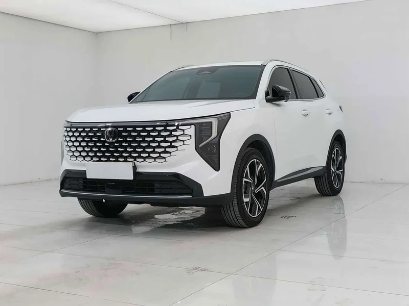 Changan CS55PLUS — фото 1