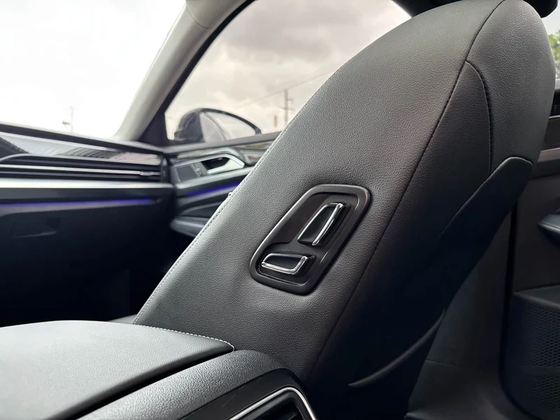 Volkswagen Passat — фото 19