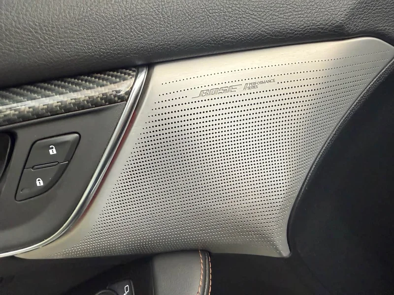 Cadillac CT5 — фото 17