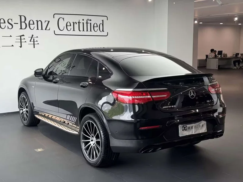 Mercedes-Benz GLC Coupe AMG — фото 9