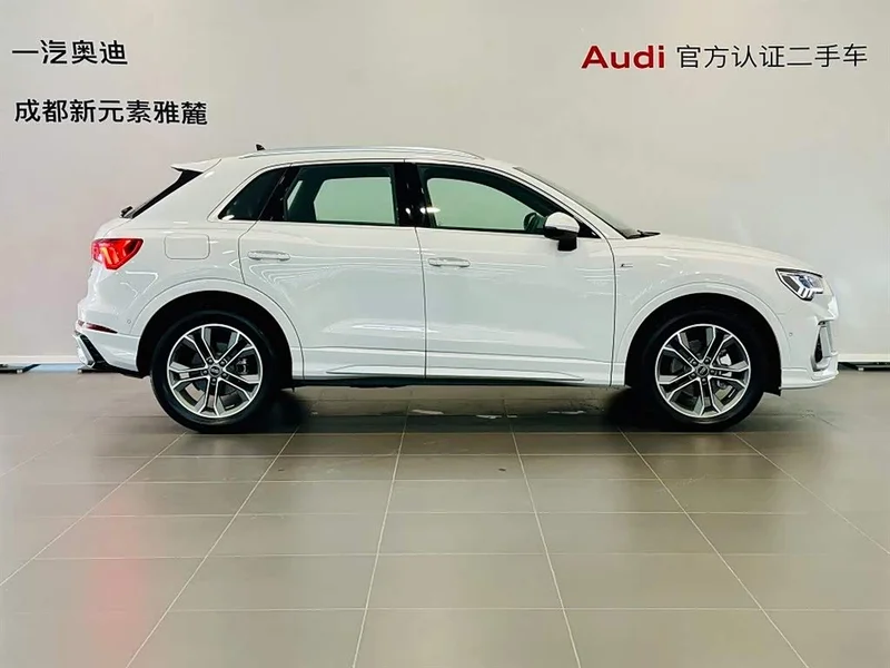 Audi Q3 — фото 3