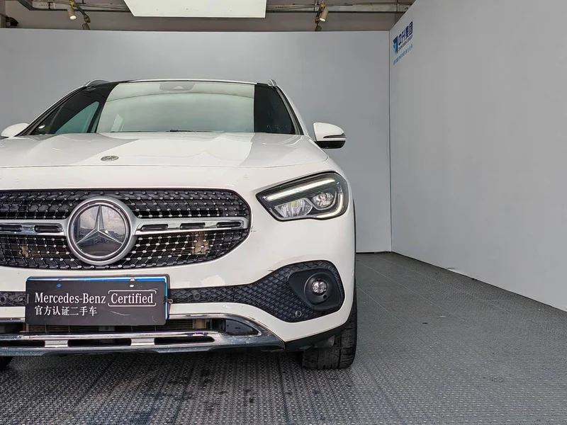 Mercedes-Benz GLA — фото 18